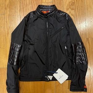 Moncler kids windbreaker in black